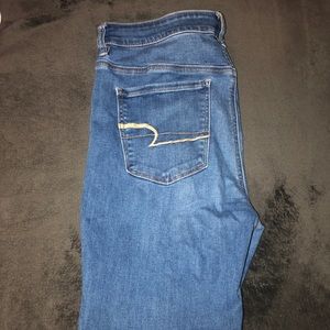 American Eagle High-Rise Jeggings